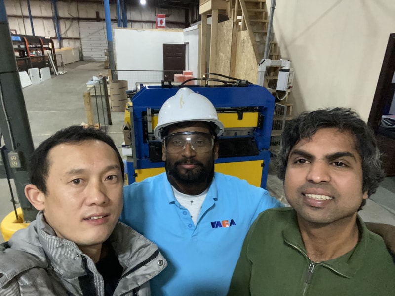 天游ty8冷弯聚氨酯复合板底板机设备 成功交付巴西 助力客户生产升级